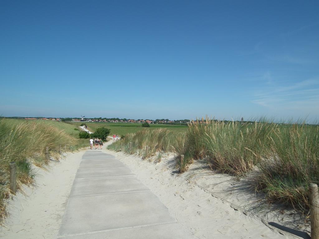 Hollumerduinen Hollum  Camera foto